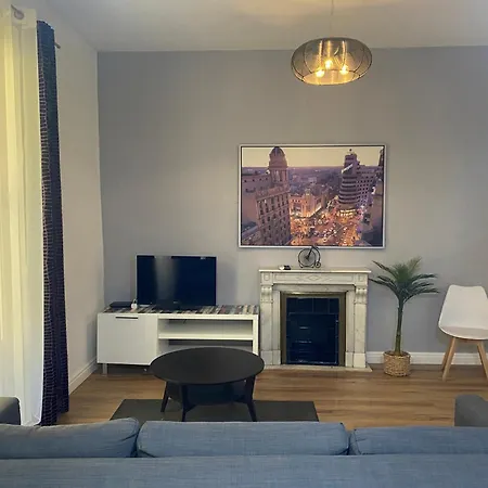 Ch Six Rooms-2